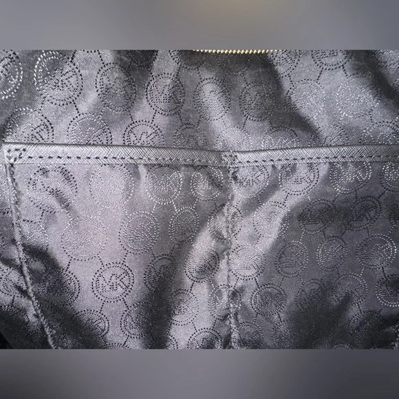 MICHAEL KORS Jet Set Satchel Purse Top Handle - Gold & Black Saffiano Leather - Picture 9 of 15